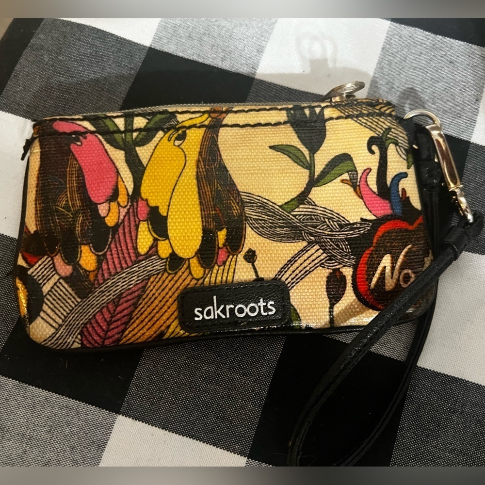 NWT-Sakroots Women’s Wristet